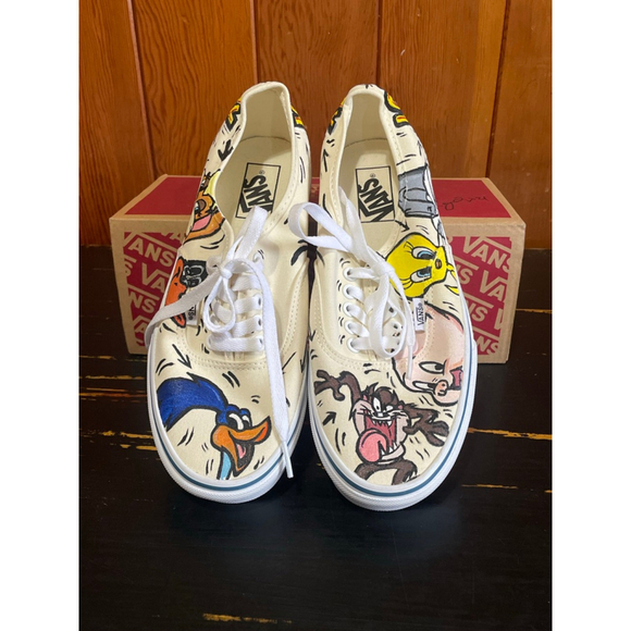 Vans Other - Men's Vans Looney Tunes Sneakers Size 8 Beige Blue